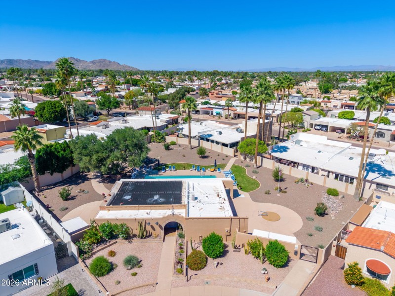 7816 E Highland Ave - 01