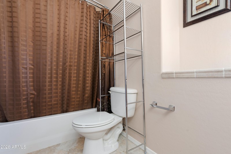 Upstairs Guest Bath 2