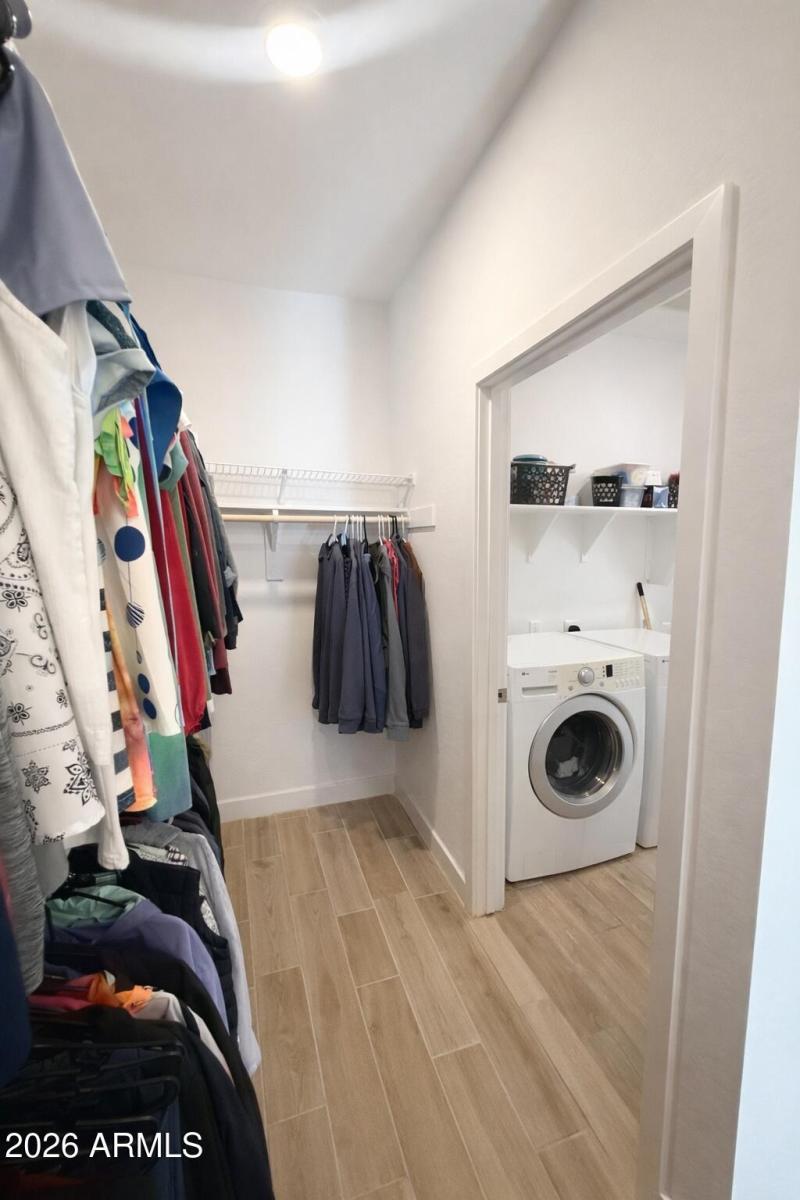 E45E78A1-38B1-4949-A2BD-23F5506ECFF0