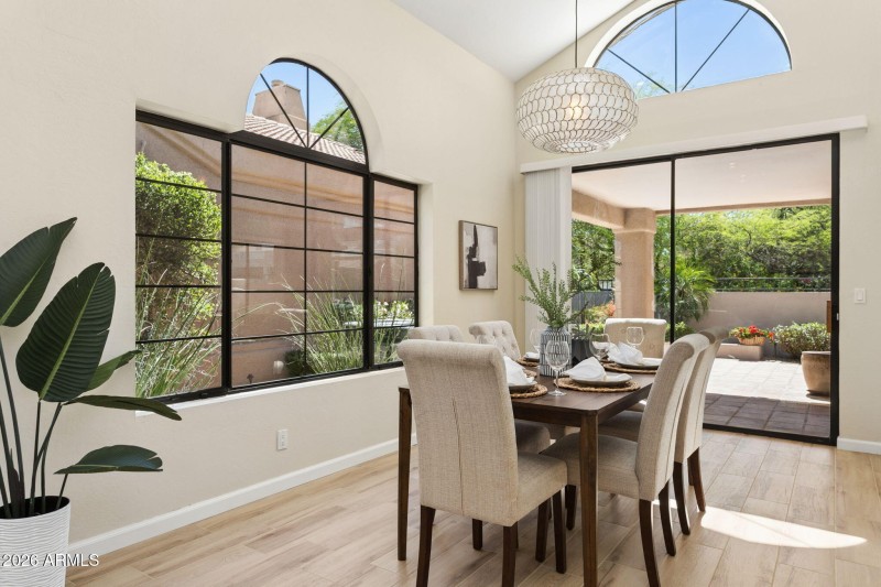 9-web-or-mls-8059-e-cortez-dr