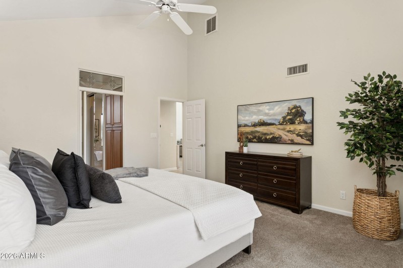 22-web-or-mls-8059-e-cortez-dr