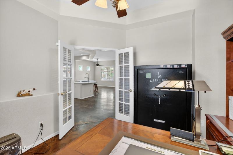 17-web-or-mls-006S Four Peaks Pl-