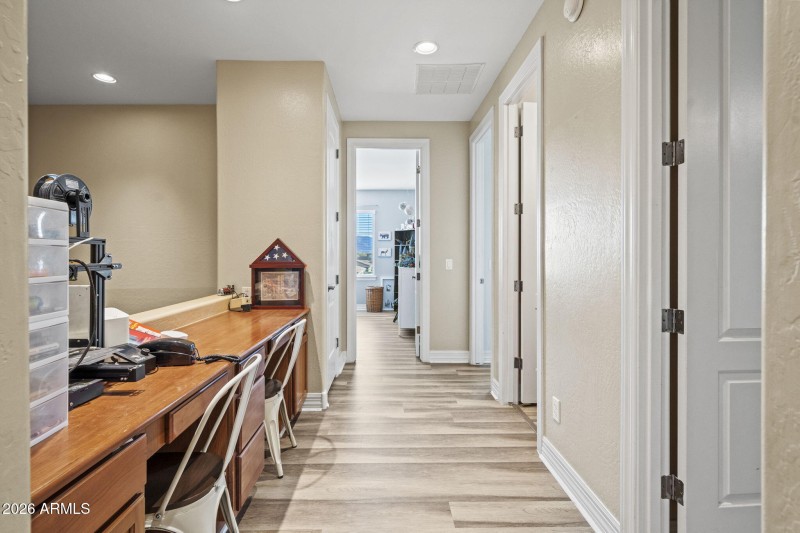 48-web-or-mls-CAP08775