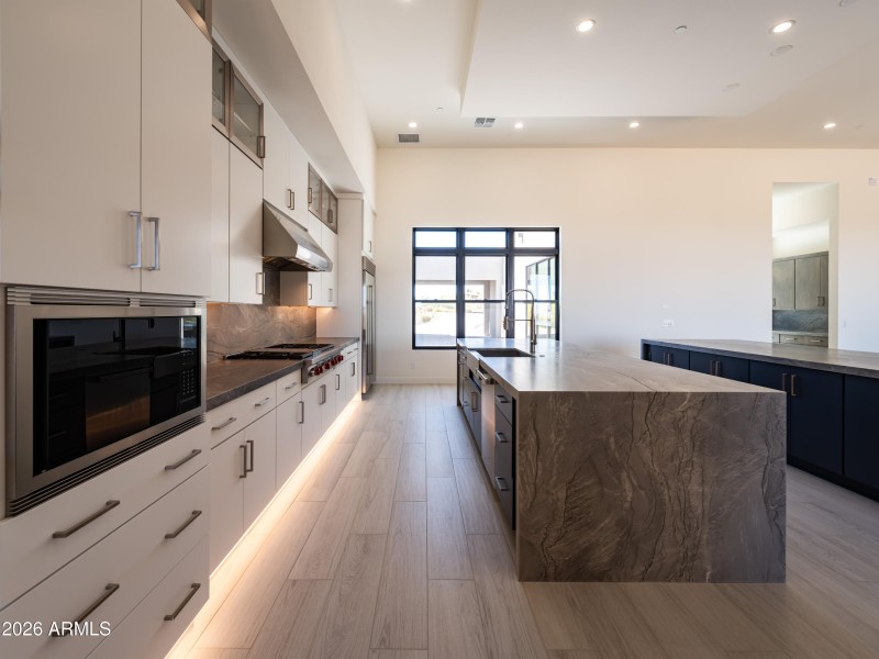 Kitchen W Under Cabinet Lighting