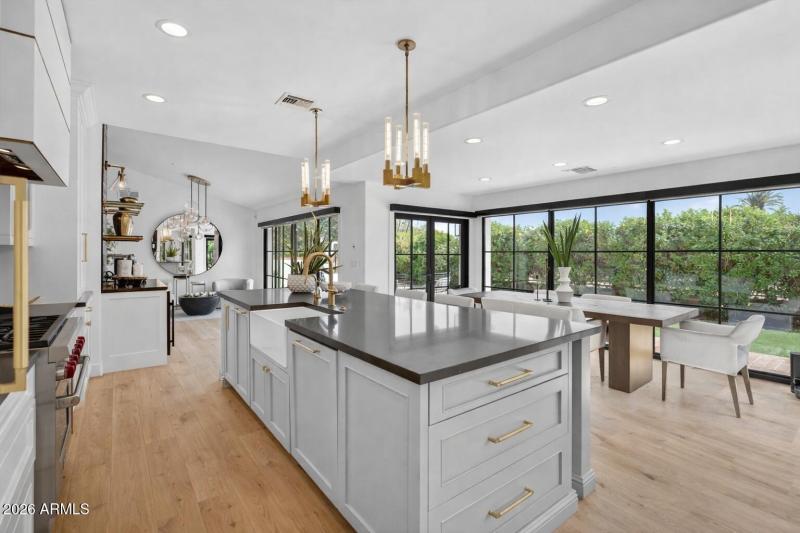 Kitchen, marble countertops