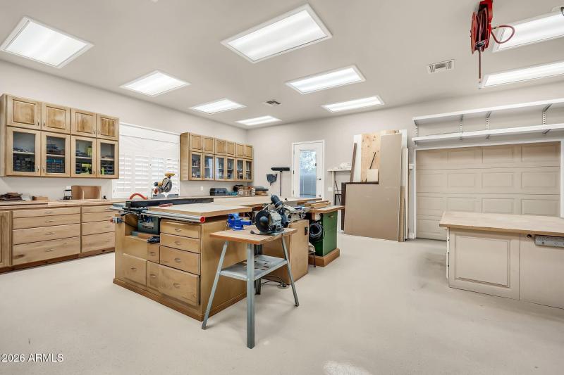 4647 E Garnet Cir-57