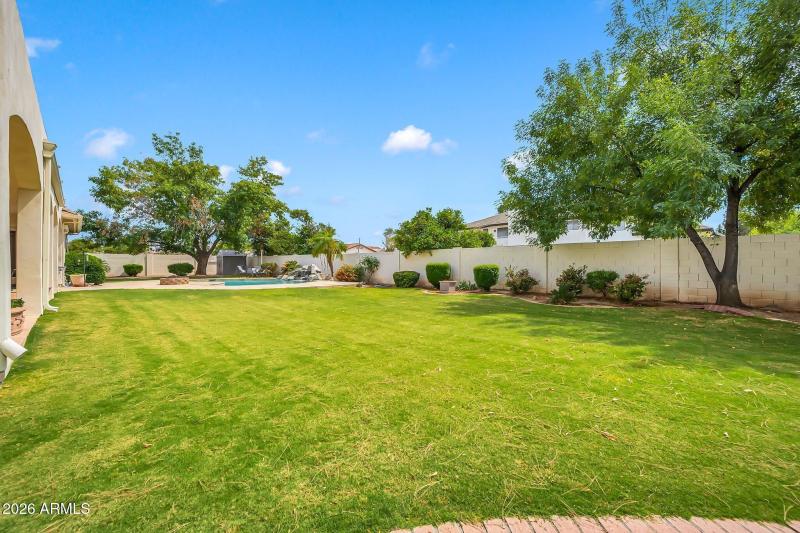 Expansive 19,500sf Lot