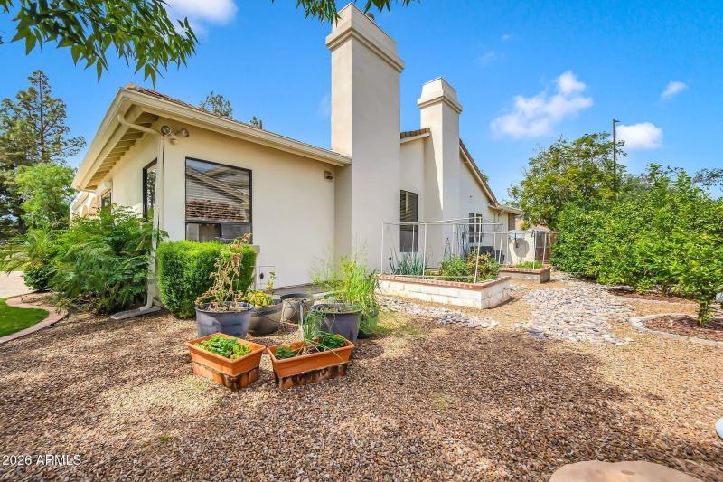 2 Raised Garden Beds