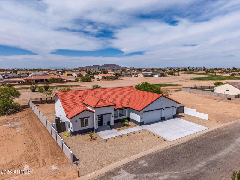 2-web-or-mls-15030 S Indian Bend Ln-101