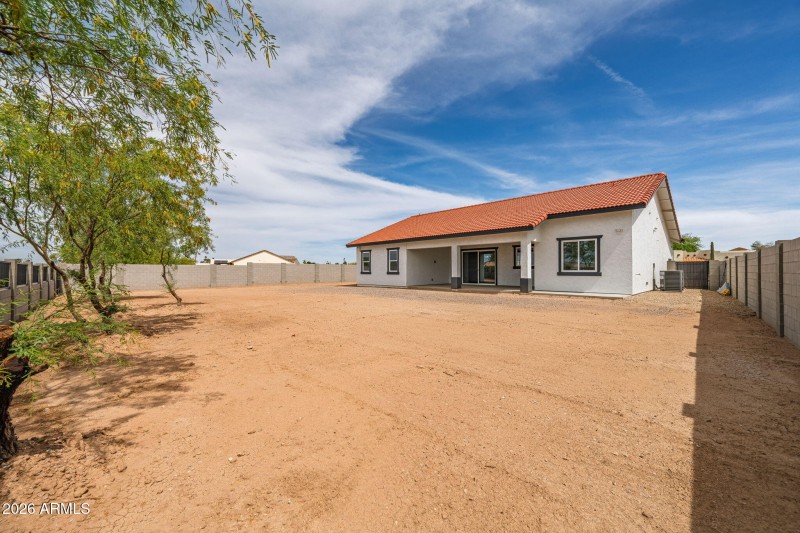 12-web-or-mls-15030 S Indian Bend Ln-111