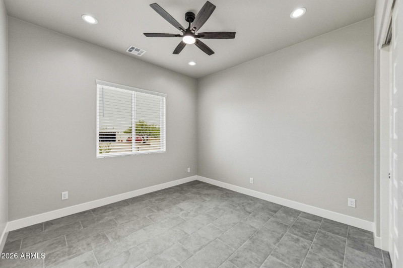 56-web-or-mls-15030 S Indian Bend Ln-220