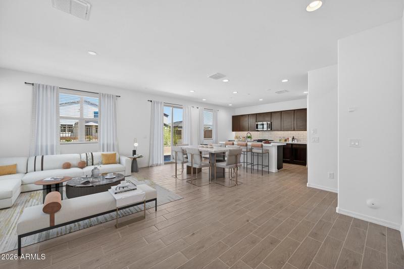 GREAT ROOM TO DINING & KITCHEN_Final 2K