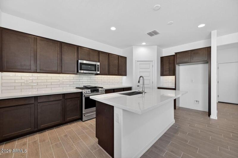 hj-az-phoenix-artisan-at-asante-vista-ar