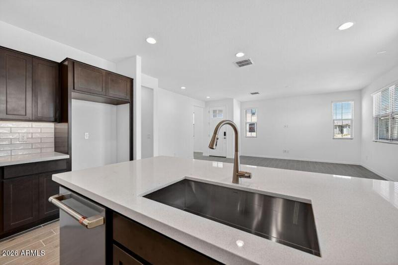 hj-az-phoenix-artisan-at-asante-vista-ar