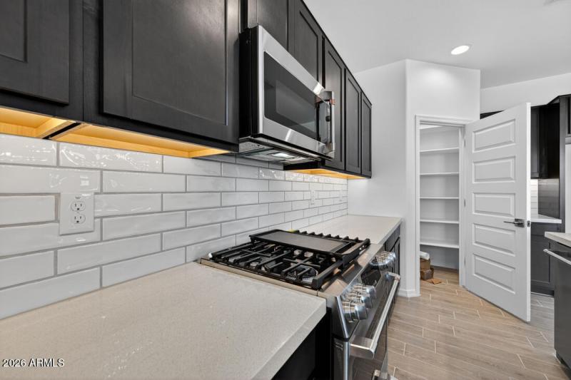 hj-az-phoenix-artisan-at-asante-vista-ar