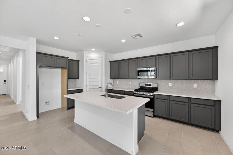 hj-az-phoenix-artisan-at-asante-vista-ha