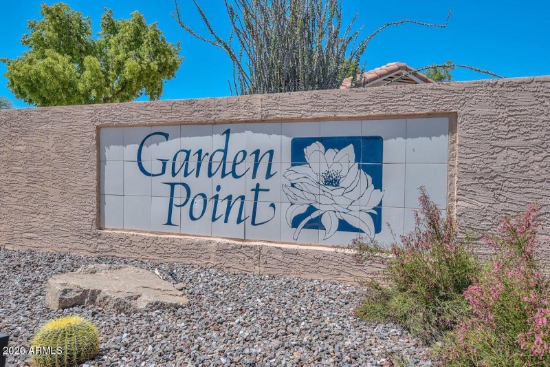 sb garden point