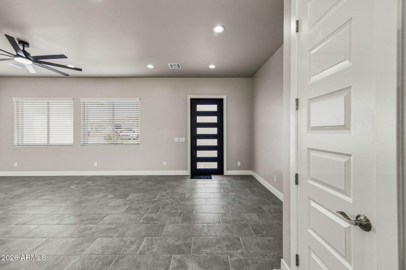 61-web-or-mls-15030 S Indian Bend Ln-225