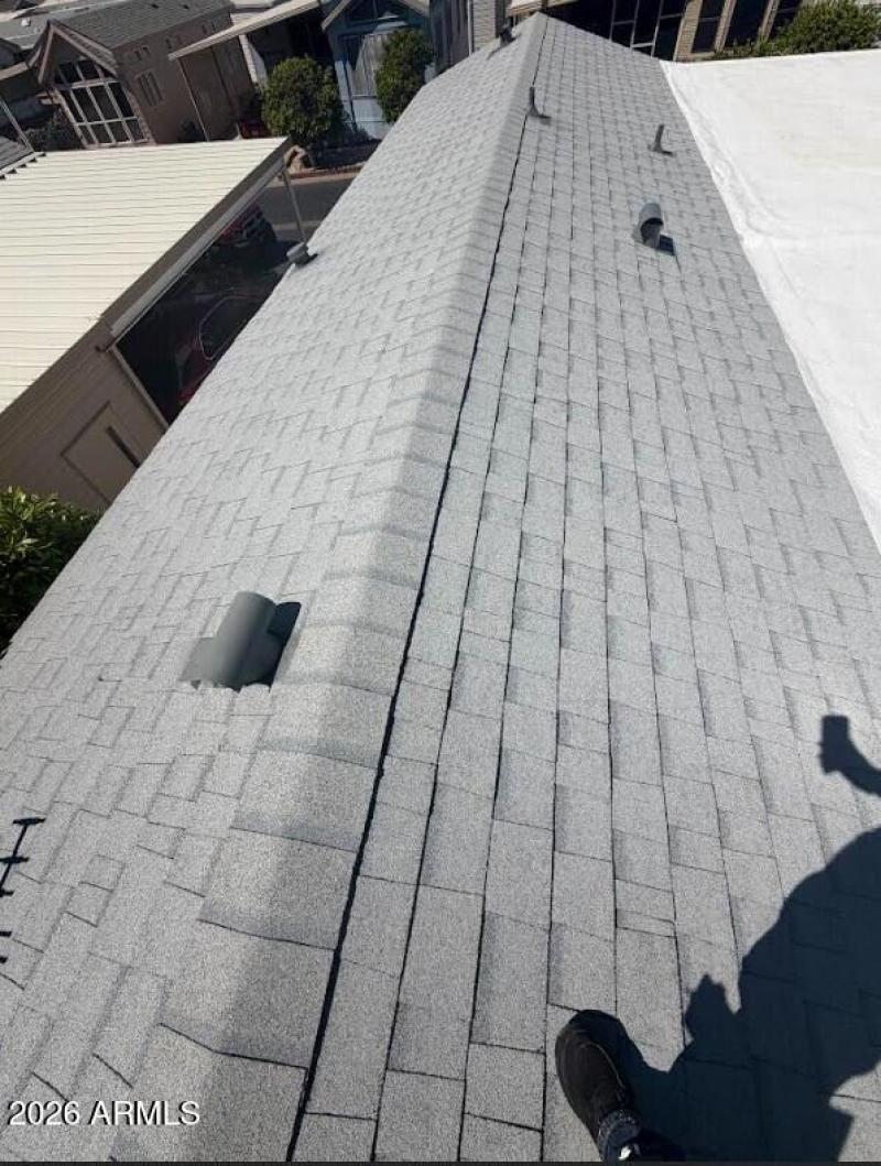 New roof over Park Model_400