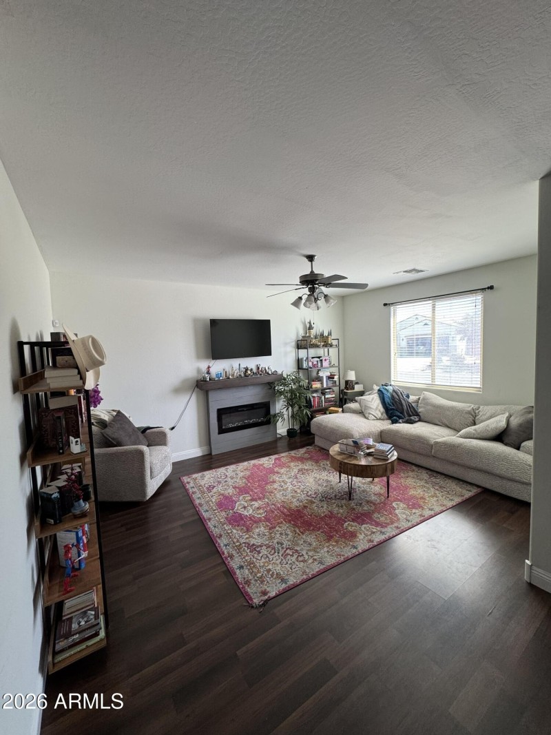 Stephanie livingroom 2