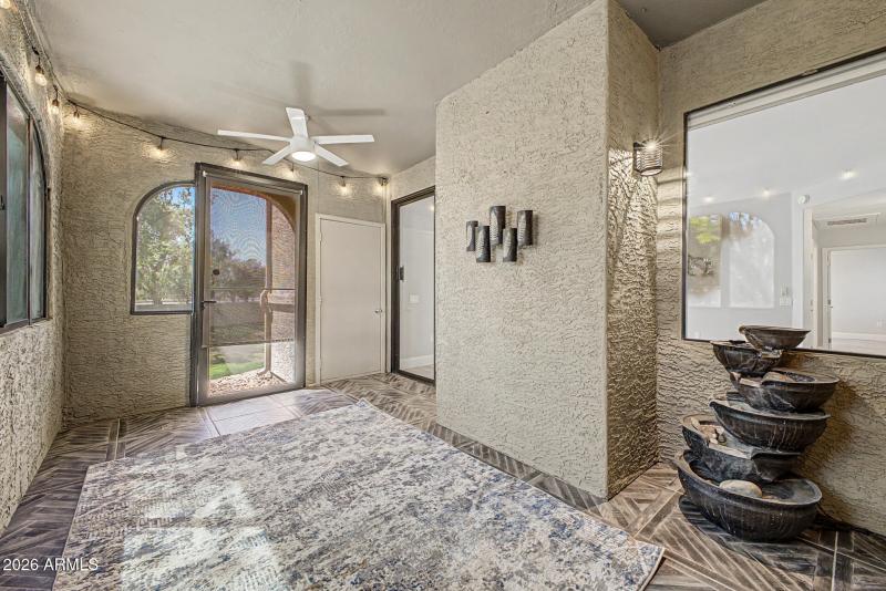 14-Frank Lloyd Wright