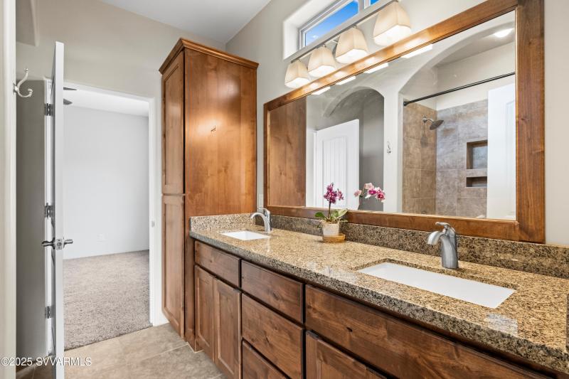 Jack & Jill Bathroom