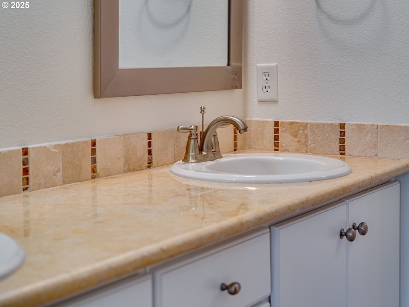 Bathroom, Attached