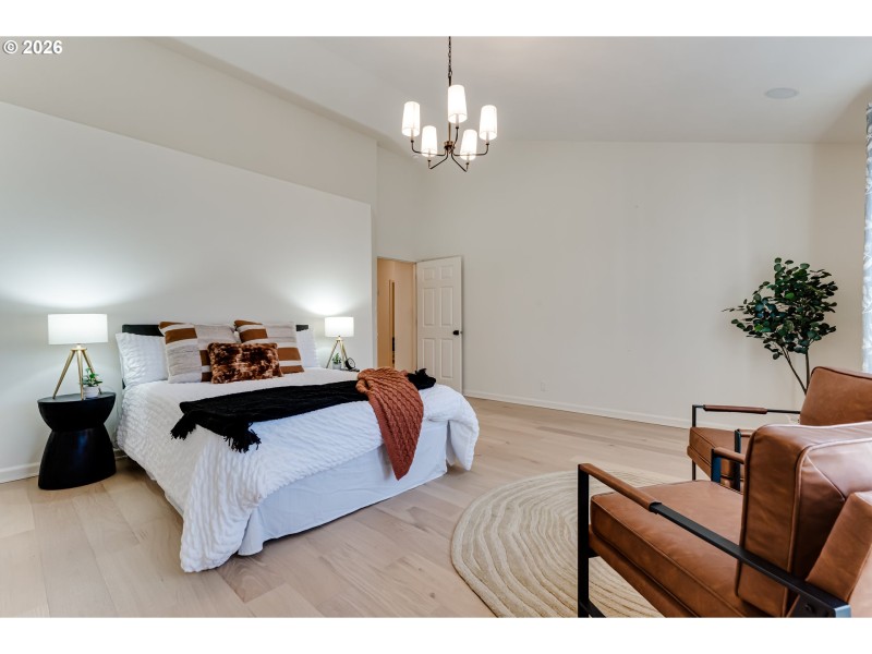 Bedroom, Owner's Suite