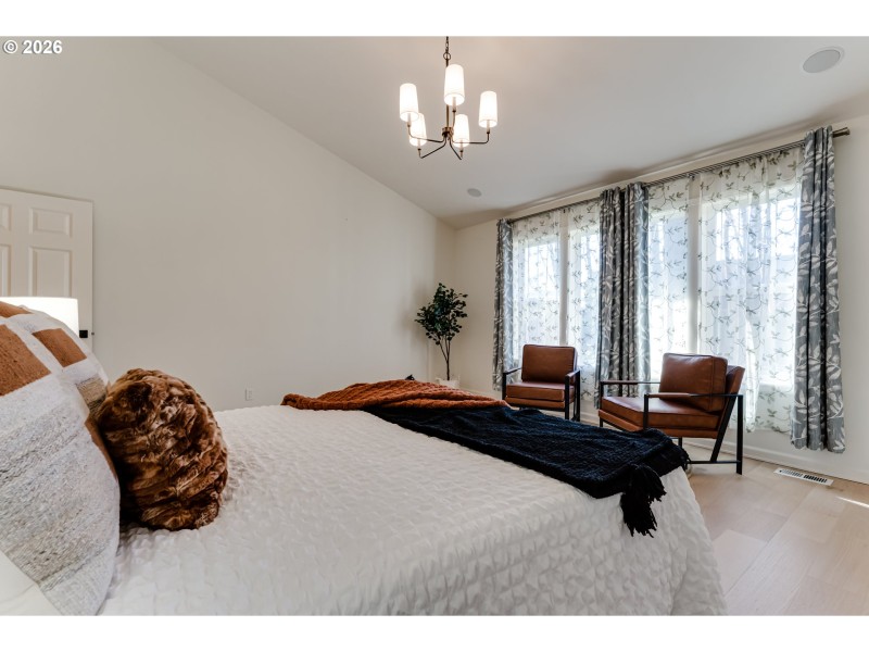 Bedroom, Owner's Suite