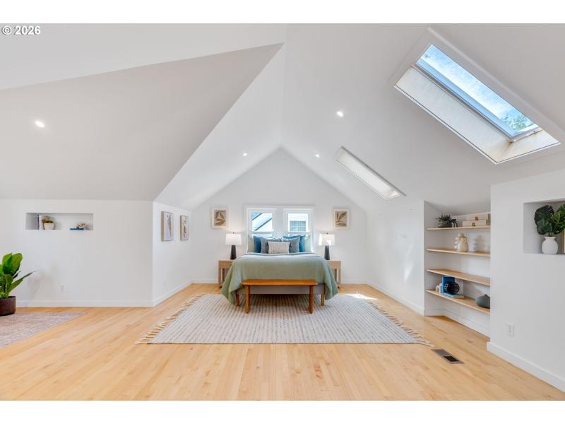 Bedroom, Owner's Suite