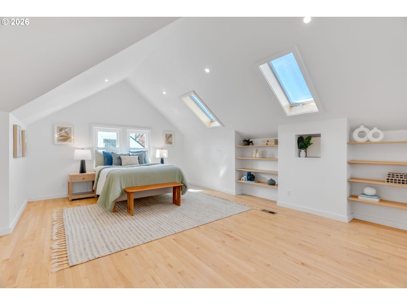 Bedroom, Owner's Suite