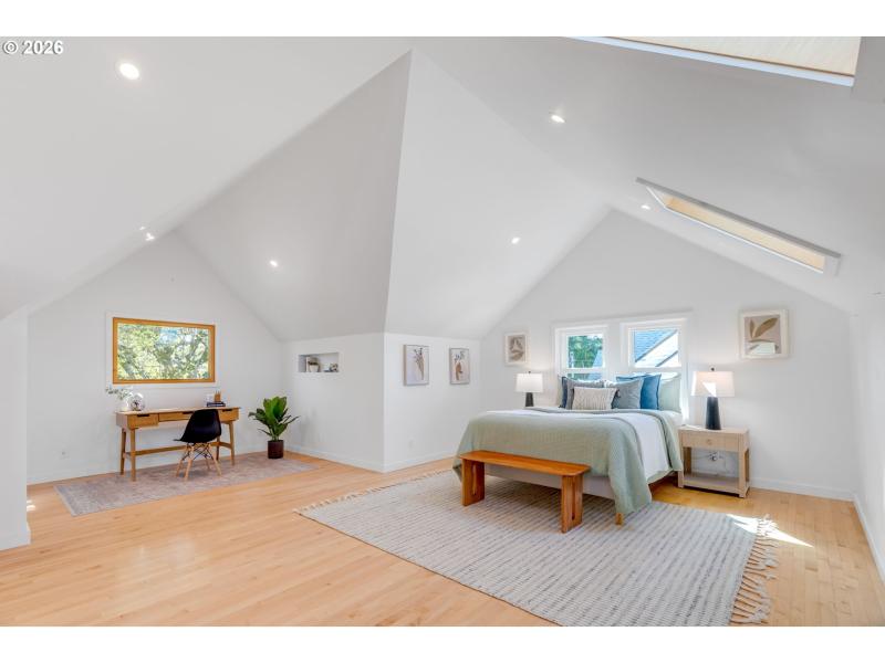 Bedroom, Owner's Suite