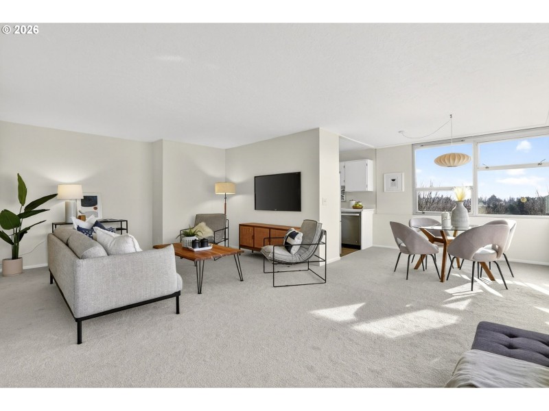 Living Room/Dining Room