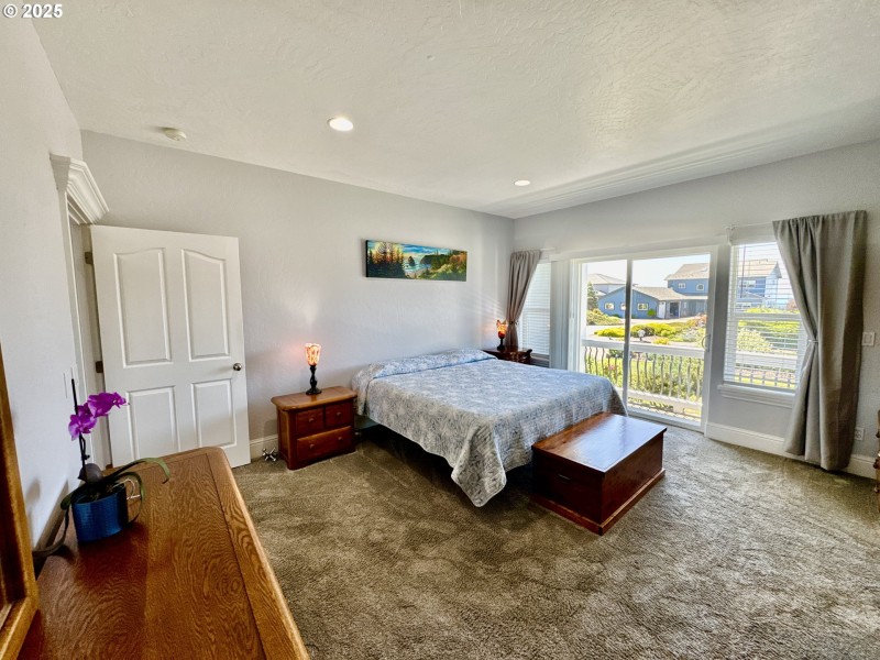 Bedroom, Owner's Suite