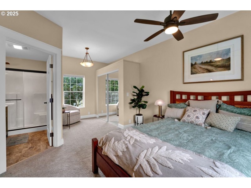 Bedroom, Primary