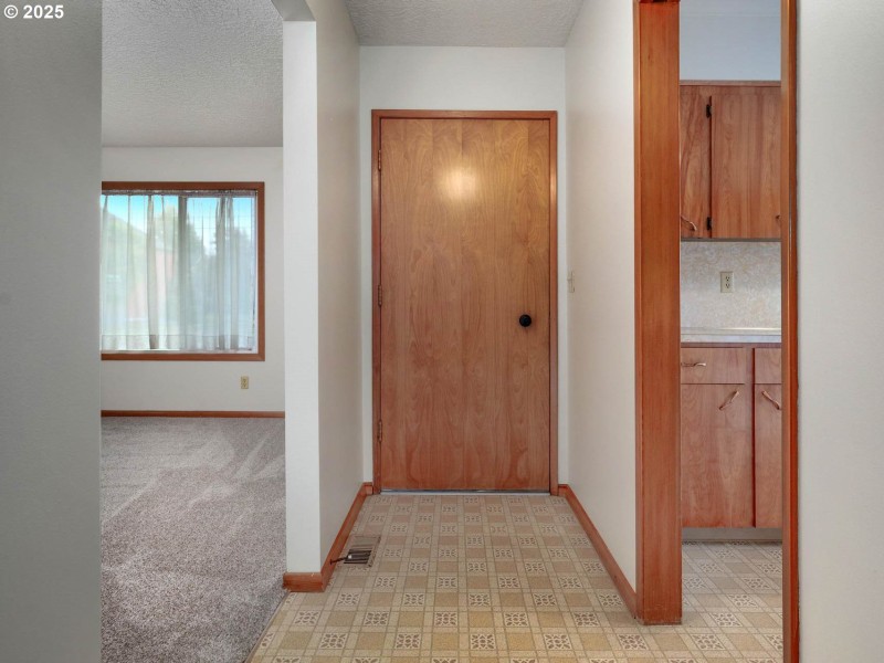 Entrance/Foyer