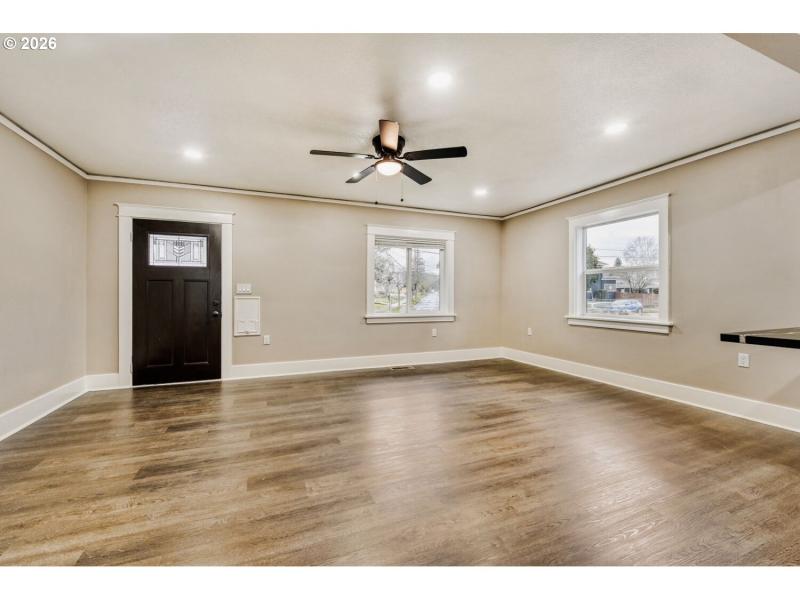 Living Room/Dining Room