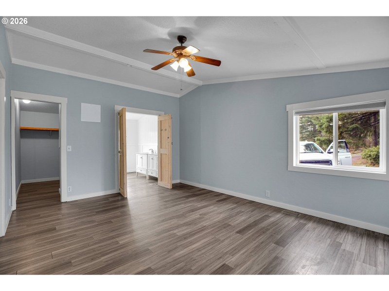 Bedroom, Owner's Suite