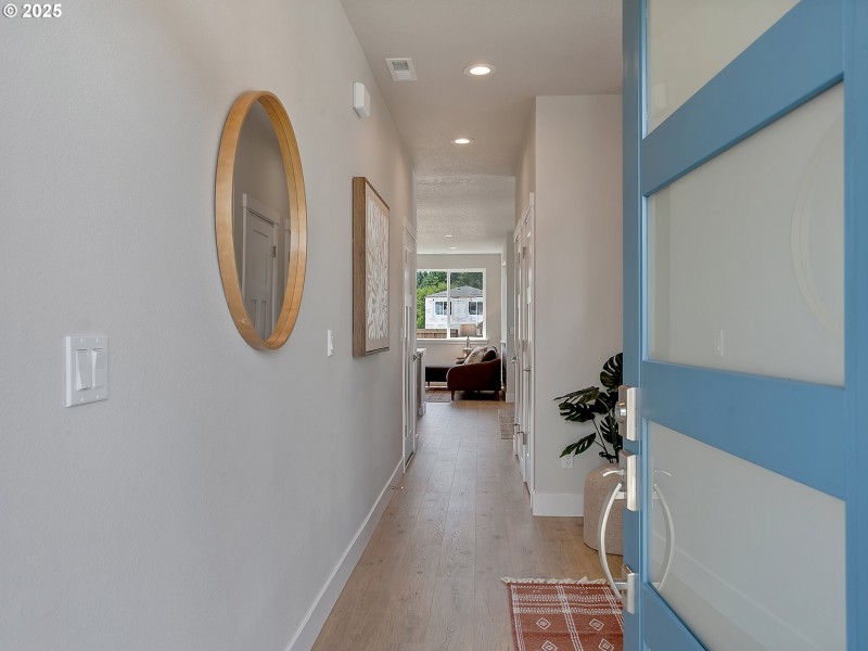 Entrance/Foyer
