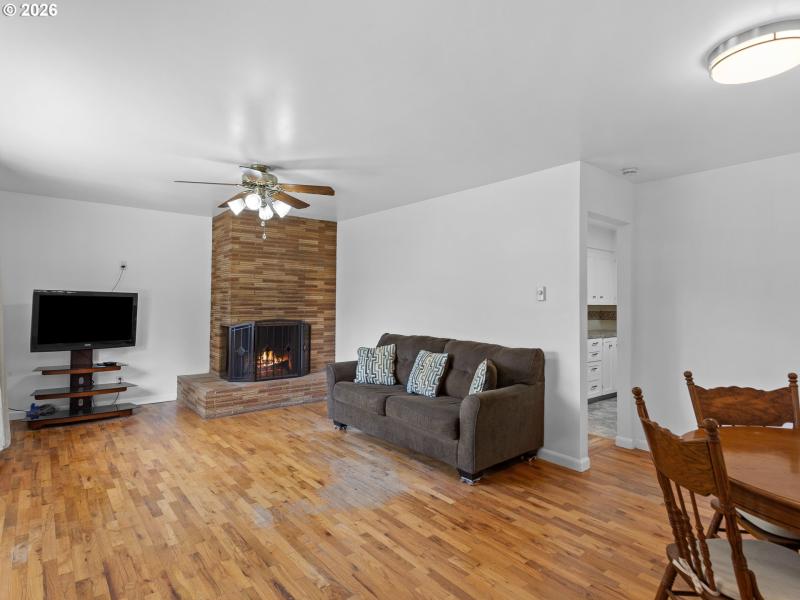 Living Room/Dining Room