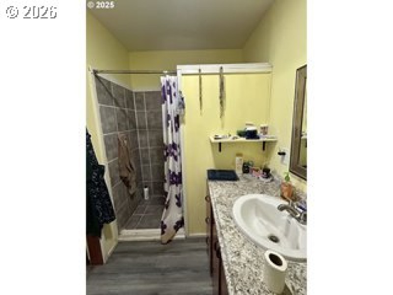 Bathroom, Attached