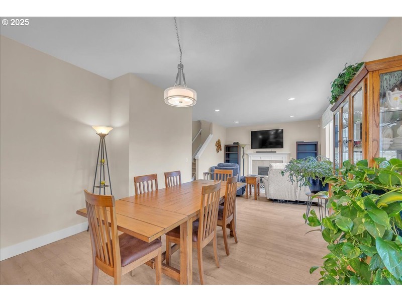 Living Room/Dining Room