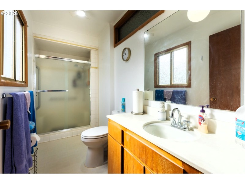 Bedroom, Owner's Suite