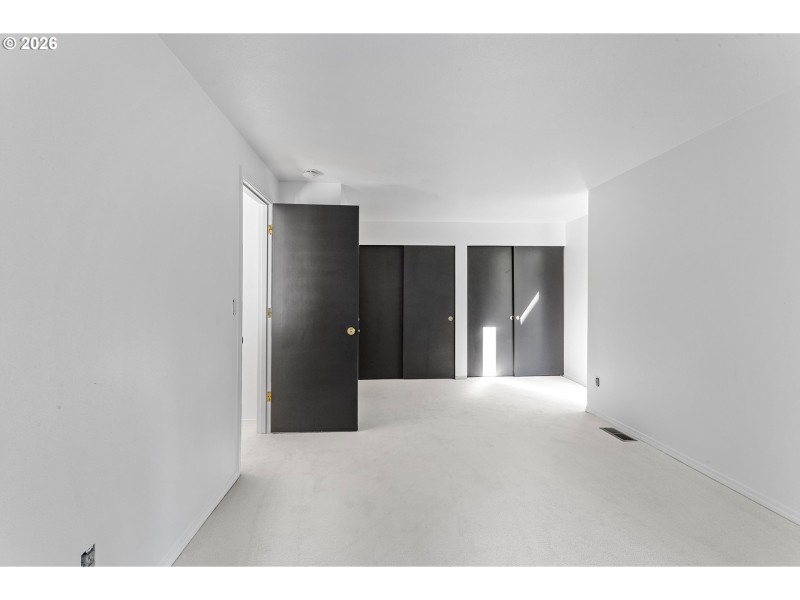 Bedroom, Owner's Suite