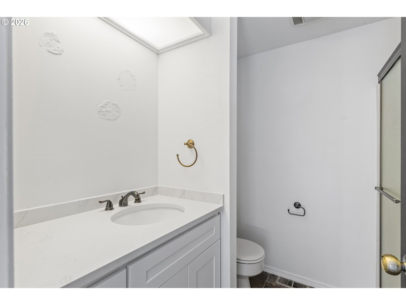 Bedroom, Owner's Suite