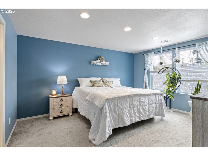 Bedroom, Owner's Suite