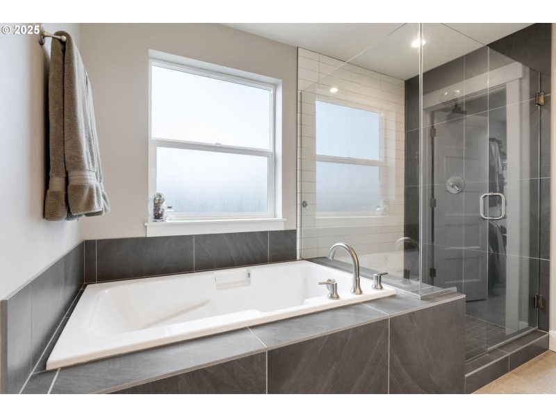 Bathroom, Attached