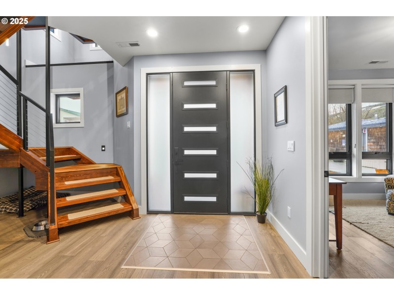 Entrance/Foyer