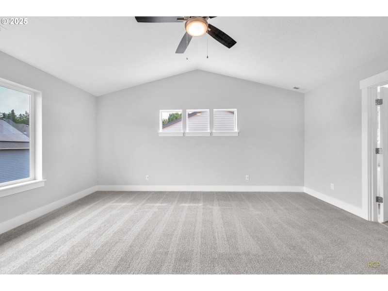 Bedroom, Primary