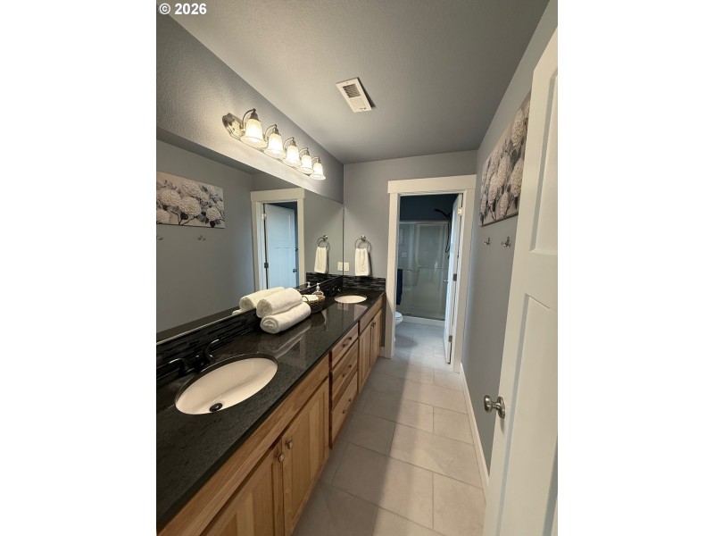 Owner's Suite Bathroom